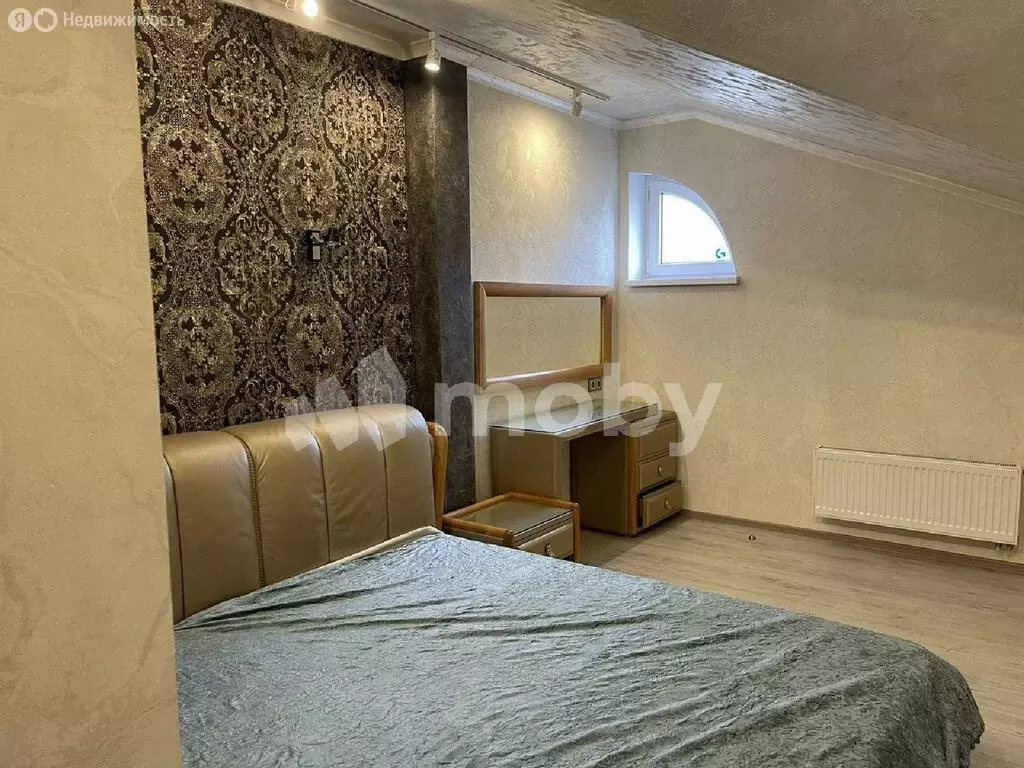 3-комнатная квартира: Калининград, Артиллерийская улица, 74 (90.7 м) - Фото 1