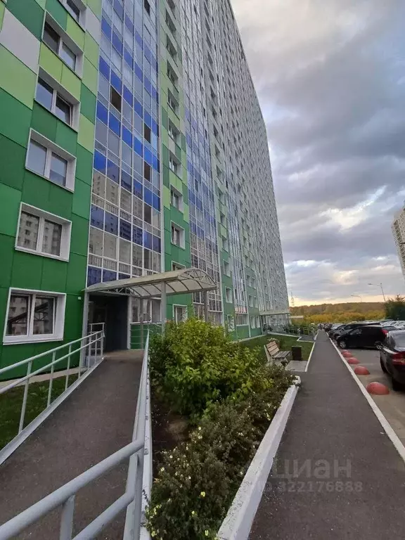 2-к кв. Пермский край, Пермь ул. Красные Казармы, 69 (37.3 м) - Фото 0