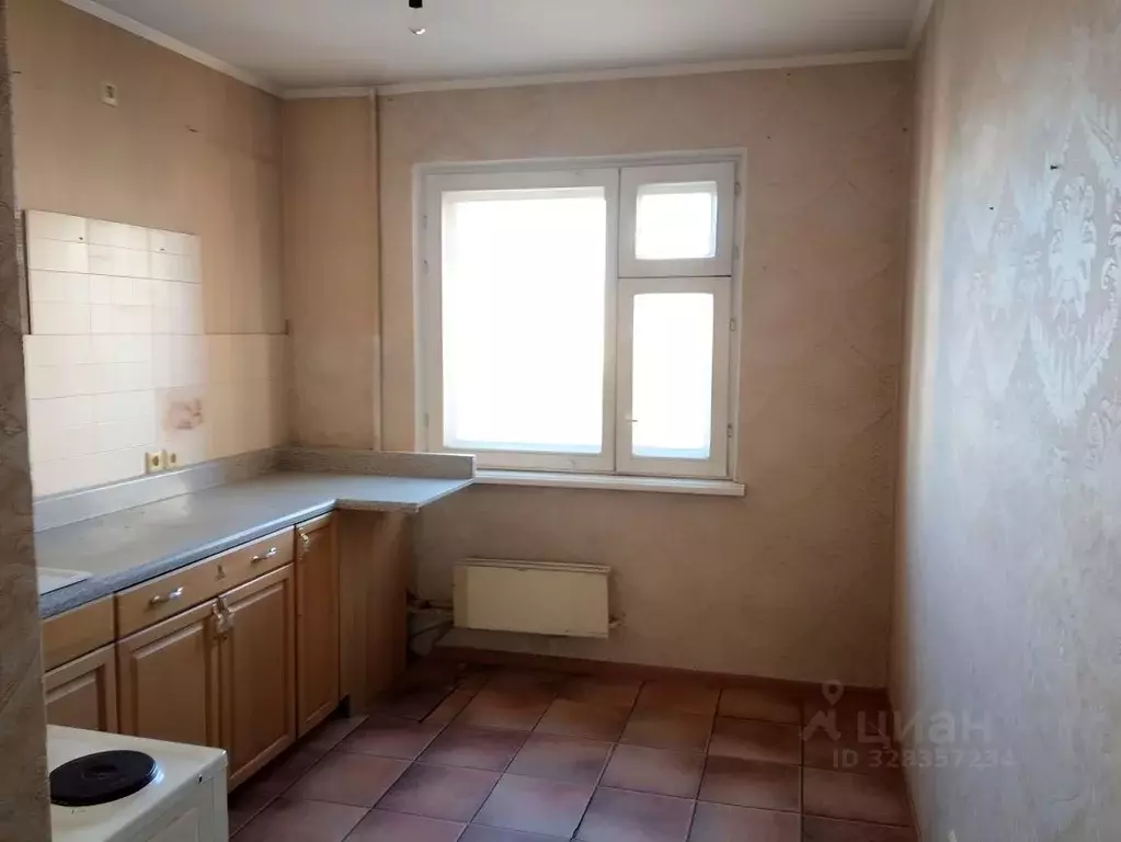 2-к кв. Свердловская область, Екатеринбург ул. Учителей, 8 (64.4 м) - Фото 1