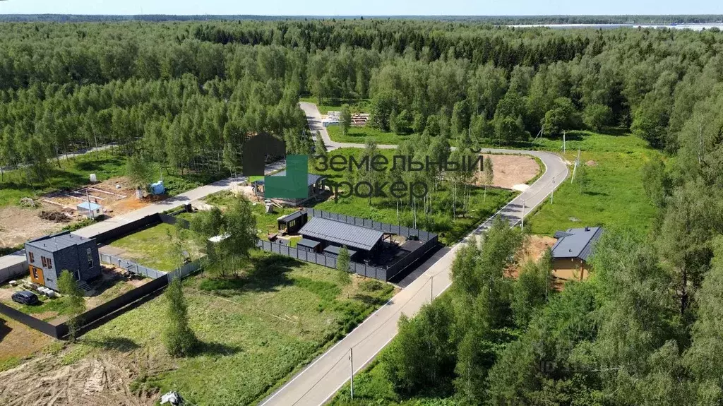 Участок в Московская область, Домодедово городской округ, д. Ивановка, ... - Фото 0