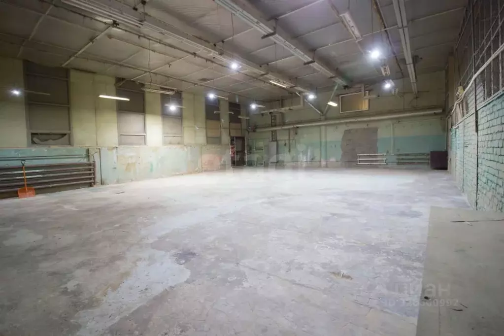 Склад в Калужская область, Калуга проезд 1-й Академический, 8 (437 м) - Фото 1