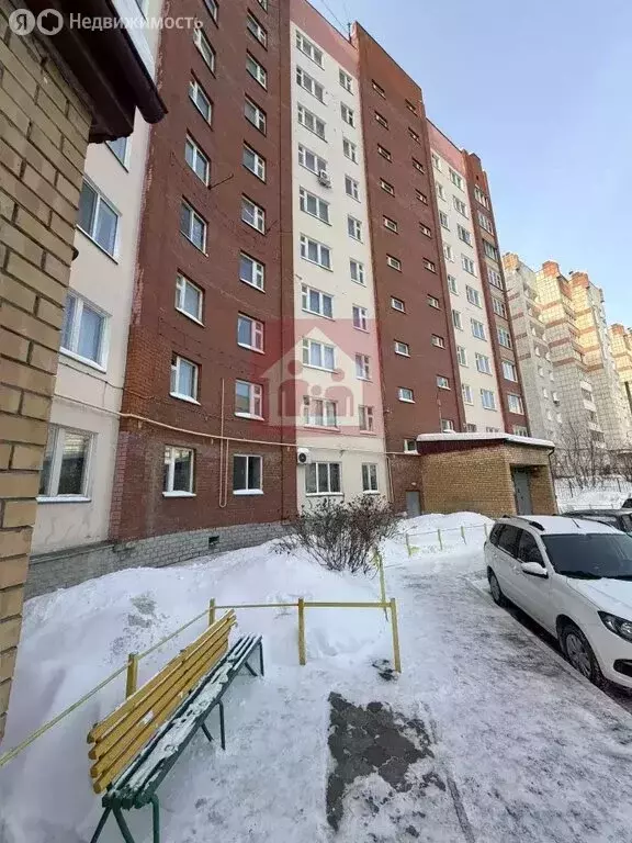 4-комнатная квартира: Пермь, улица Адмирала Макарова, 22А (79.1 м) - Фото 1