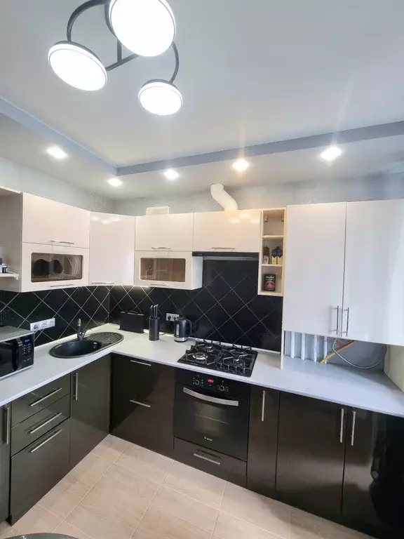 Продаётся 1-к квартира, 28.9 м - Фото 1