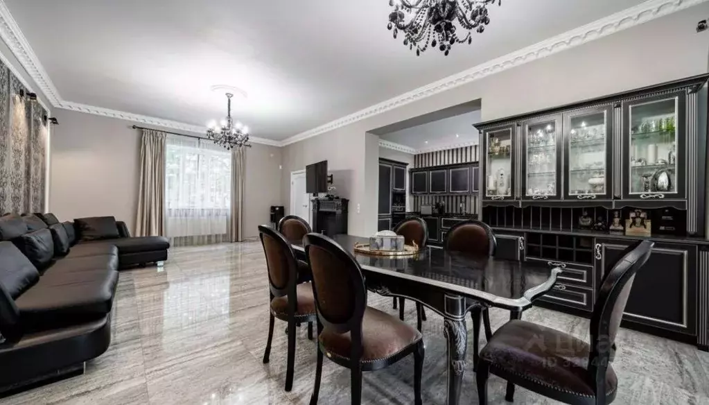 Дом, 420 м - Фото 1