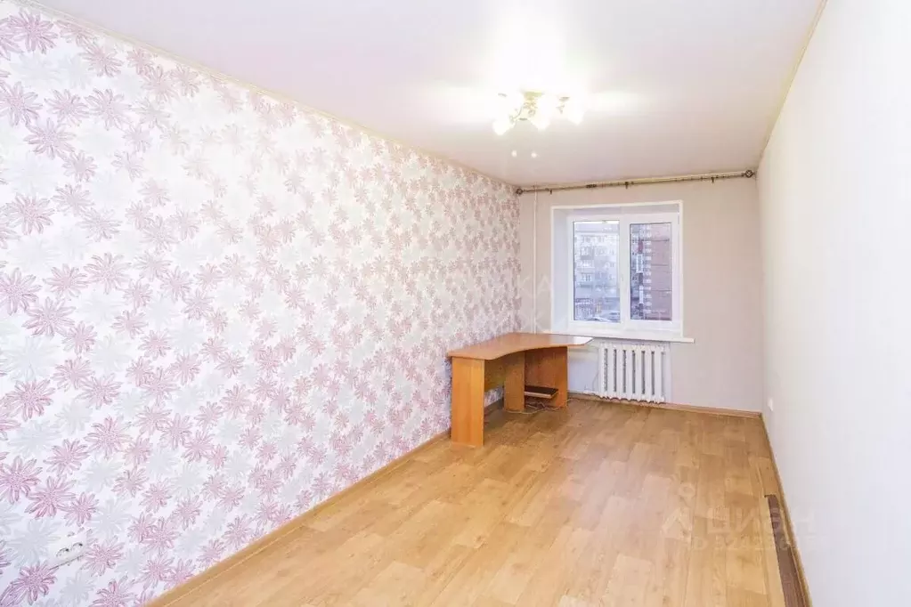 2-к кв. Тюменская область, Тюмень ул. Карла Маркса, 123 (46.4 м) - Фото 1