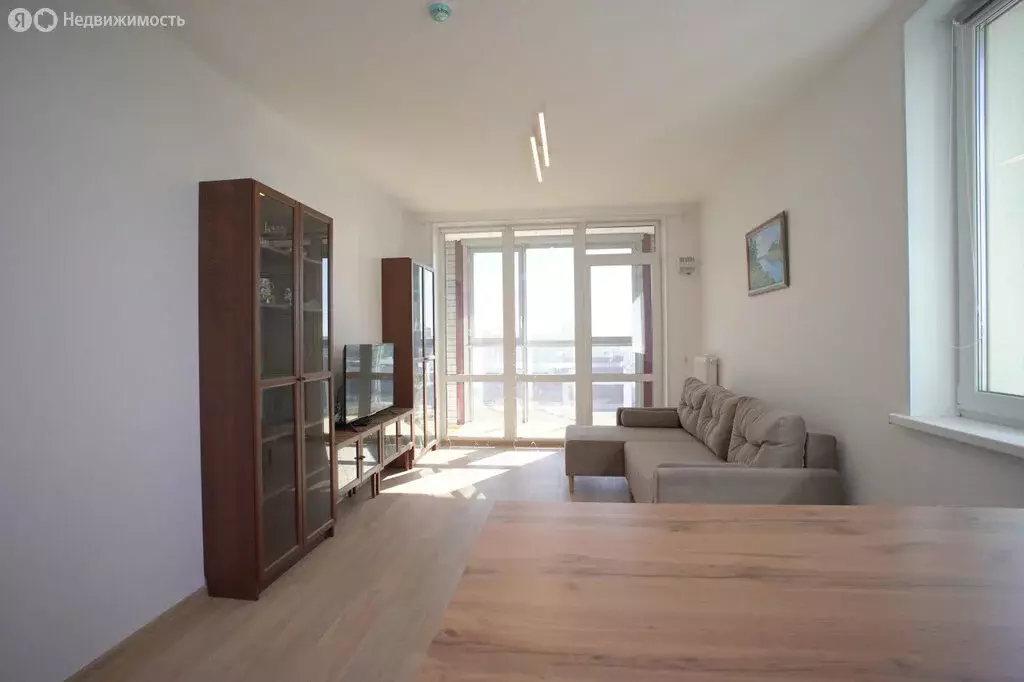 2-комнатная квартира: Екатеринбург, улица Краснолесья, 54/4 (60 м) - Фото 1
