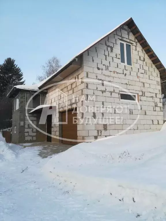 Дом в Пермский край, Лысьвенский городской округ, д. Откормочная Ферма ... - Фото 0