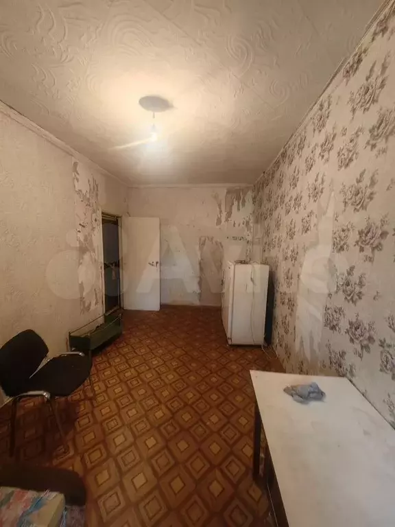Комната 15,5 м в 5-к., 4/4 эт. - Фото 1