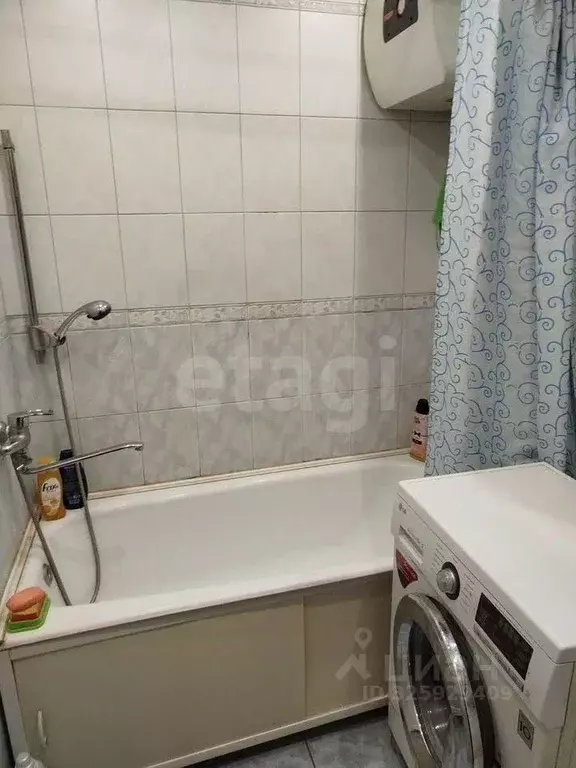 2-к кв. Алтайский край, Барнаул просп. Строителей, 12 (42.6 м) - Фото 2