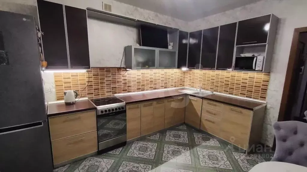 2-к кв. Татарстан, Казань ул. Галимджана Баруди, 18А (73.0 м) - Фото 1