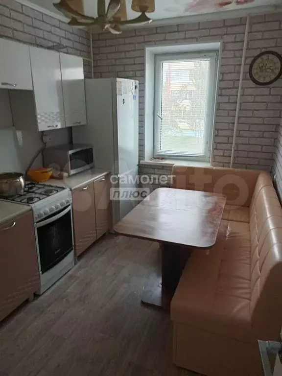 3-к. квартира, 68,5 м, 2/9 эт. - Фото 0