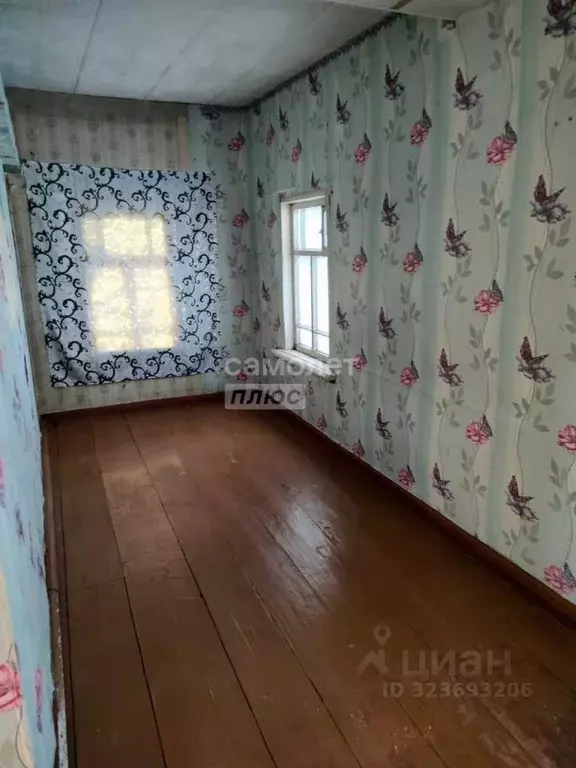 Дом в Костромская область, Кадый пгт ул. Гагарина, 2 (42 м) - Фото 1