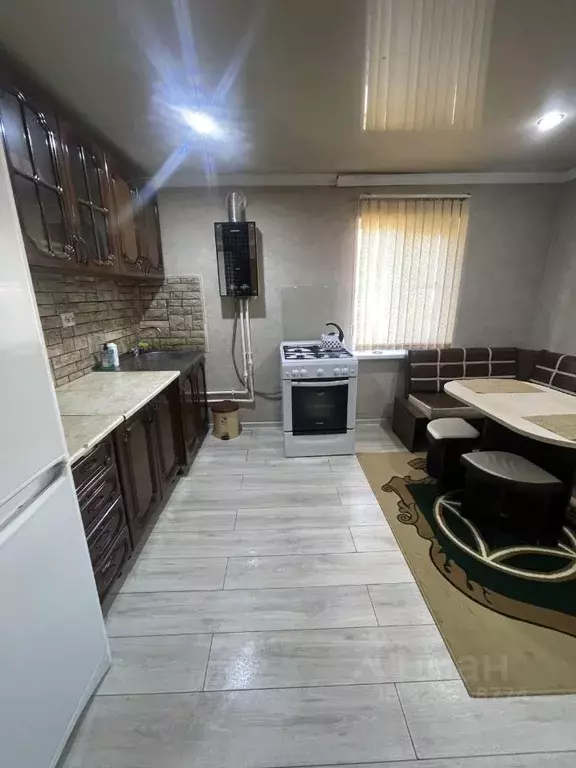 Дом в Карачаево-Черкесия, Черкесск Гвардейская ул., 1 (80 м) - Фото 2