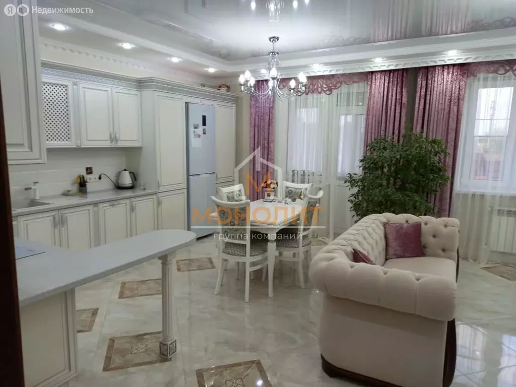 2-комнатная квартира: Горячий Ключ, улица Ленина, 54 (70 м) - Фото 0
