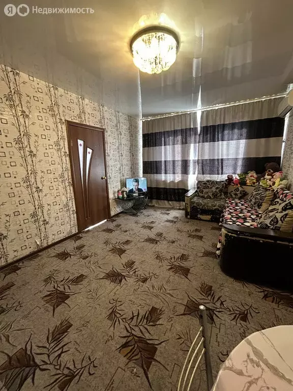 2-комнатная квартира: Трусово, Шоссейная улица, 6 (50 м) - Фото 1