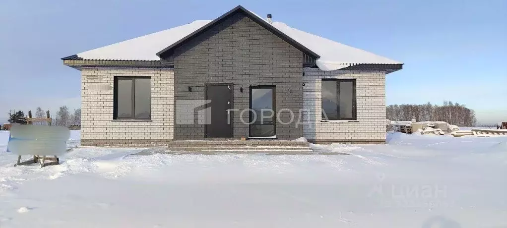 Дом в Алтайский край, Первомайский район, с. Фирсово ул. ... - Фото 1