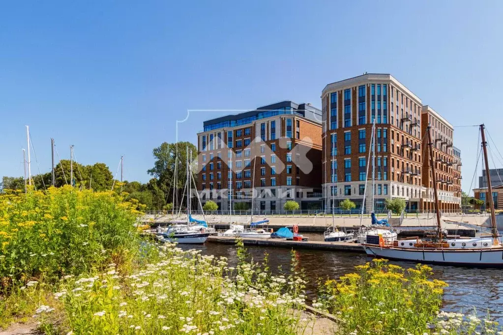 Гараж в Санкт-Петербург проезд Петровская коса, 6к1 (30 м) - Фото 1