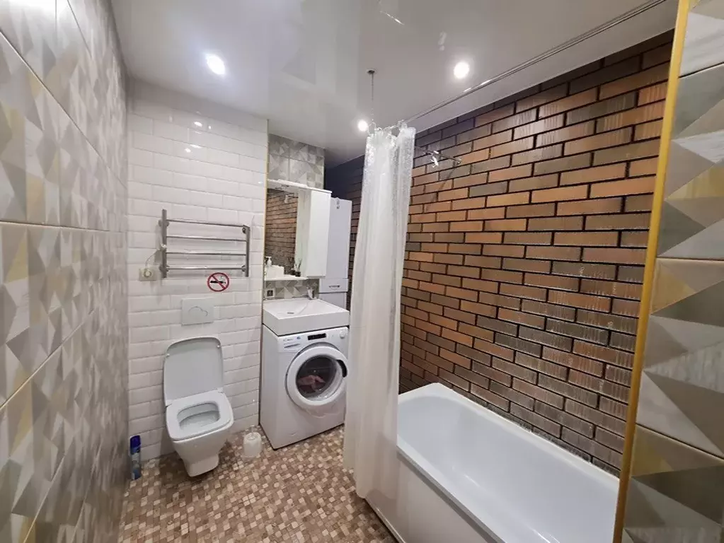 1-к кв. Московская область, Серпухов Борисовское ш., 1 (48.0 м) - Фото 1