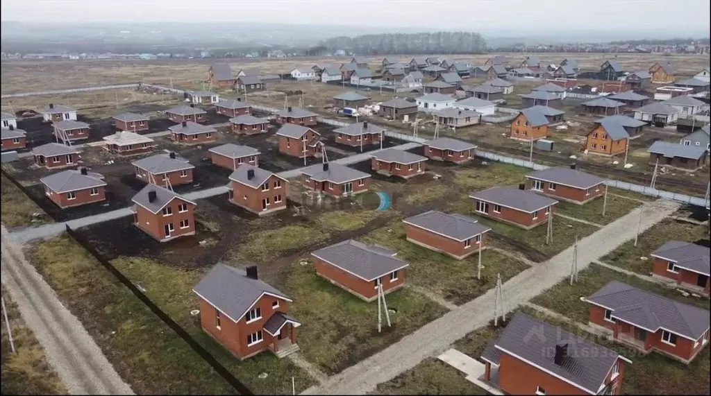 Участок в Башкортостан, Иглинский район, Акбердинский сельсовет, д. ... - Фото 0