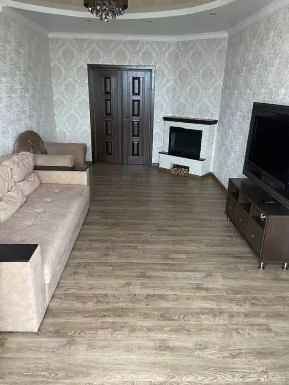 3-к кв. Краснодарский край, Краснодар Кубанская ул., 52 (90.0 м) - Фото 1