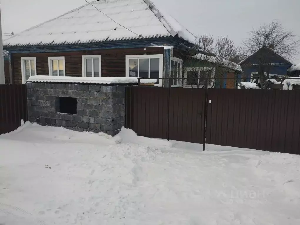 Дом в Кемеровская область, Полысаево ул. Мартемьянова (55 м) - Фото 0