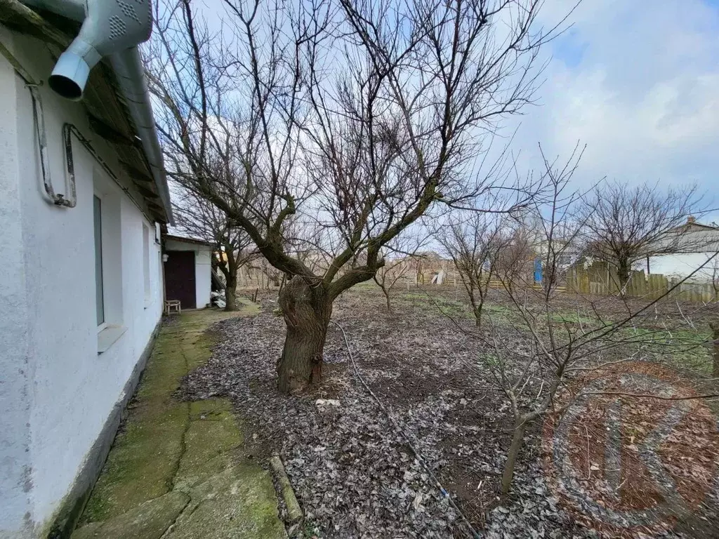 Дом в Крым, Сакский район, с. Ромашкино ул. Шевченко, 53 (90 м) - Фото 2