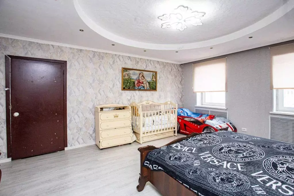 Дом в Кемеровская область, Кемерово Рабочая ул. (176 м) - Фото 1