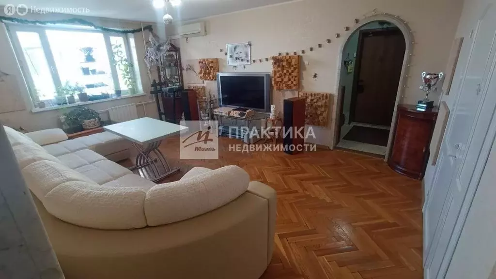 3-комнатная квартира: Москва, улица Боженко, 4 (78.2 м) - Фото 2