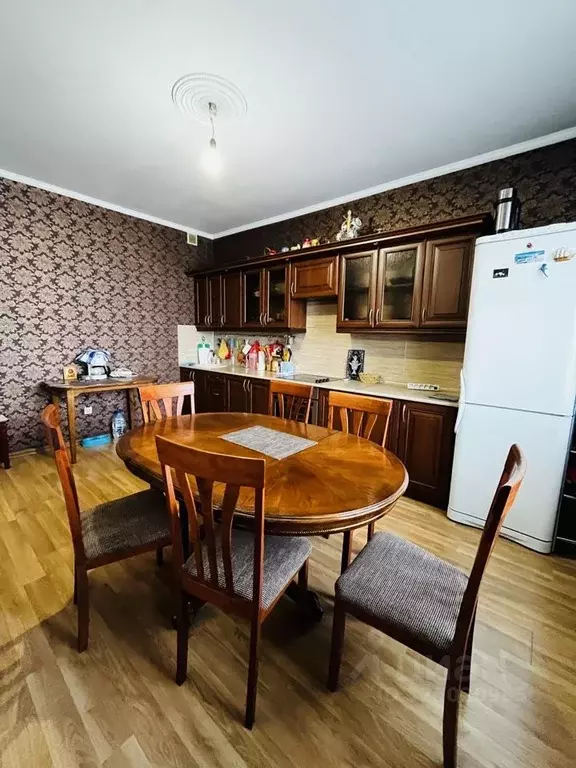 3-к кв. Бурятия, Улан-Удэ Тобольская ул., 153Б (79.6 м) - Фото 1