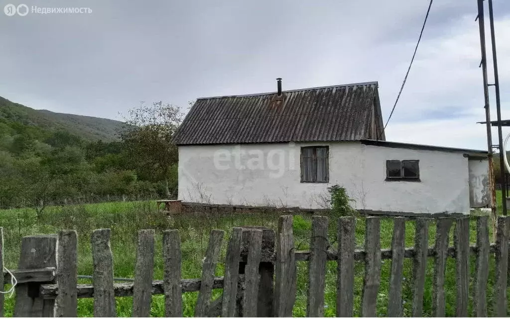 Дом в село Агой, Центральная улица (30 м) - Фото 0