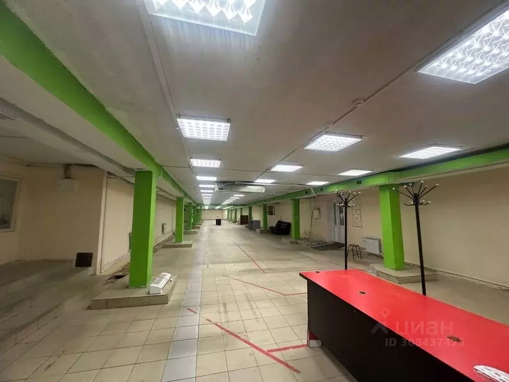 Помещение свободного назначения в Татарстан, Набережные Челны просп. ... - Фото 2