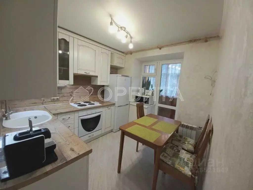 2-к кв. Тюменская область, Тюмень ул. Коммунаров, 4 (48.3 м) - Фото 1