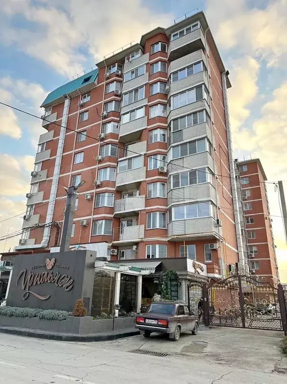 3-к. квартира, 82 м, 4/10 эт. - Фото 0