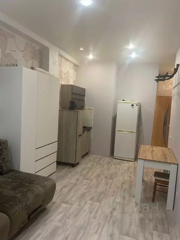 Студия Красноярский край, Красноярск ул. 40 лет Победы, 2 (28.0 м) - Фото 2