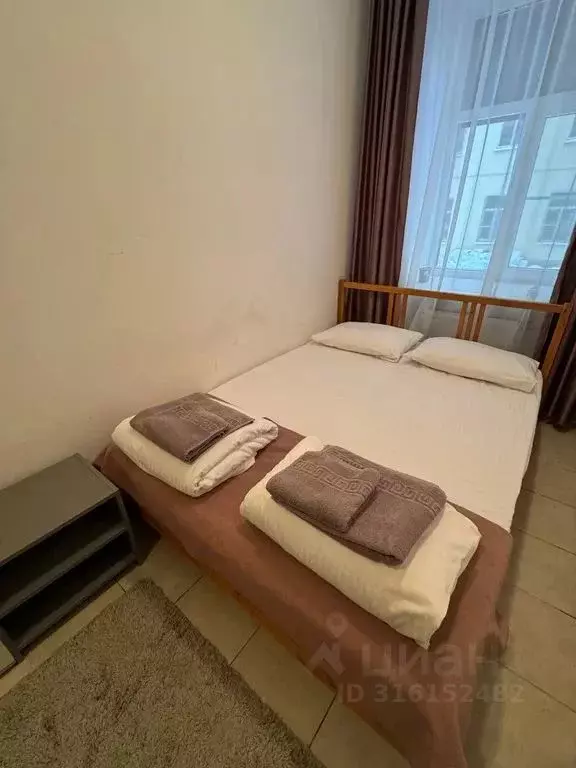 Комната Санкт-Петербург ул. Большая Зеленина, 16б - Фото 1