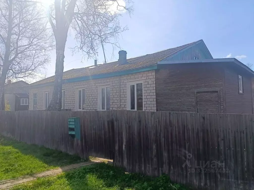 1-к кв. Новгородская область, Крестцы рп ул. Комсомольская, 6 (40.8 м) - Фото 2