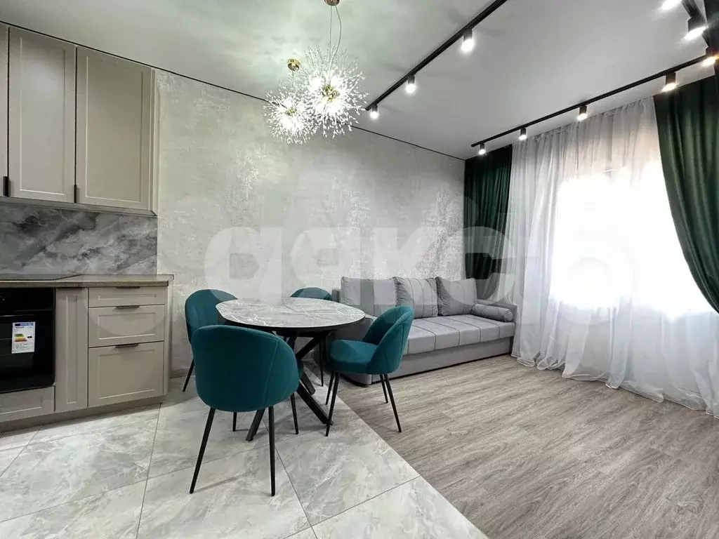 3-к. квартира, 60 м, 15/17 эт. - Фото 1