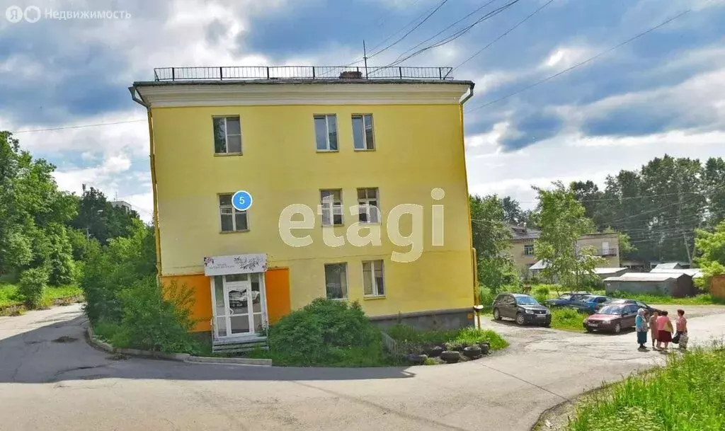 2-комнатная квартира: Златоуст, улица Шишкина, 5 (47 м) - Фото 2