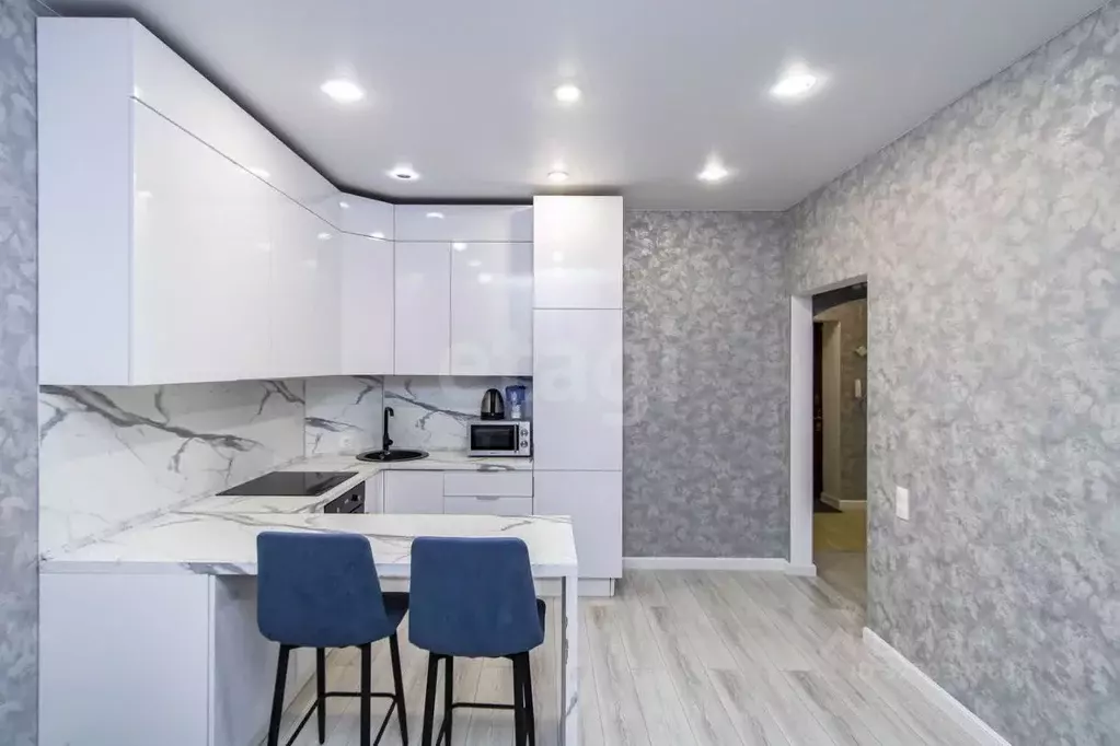 1-к кв. Тюменская область, Тюмень Холодильная ул., 142 (44.0 м) - Фото 1