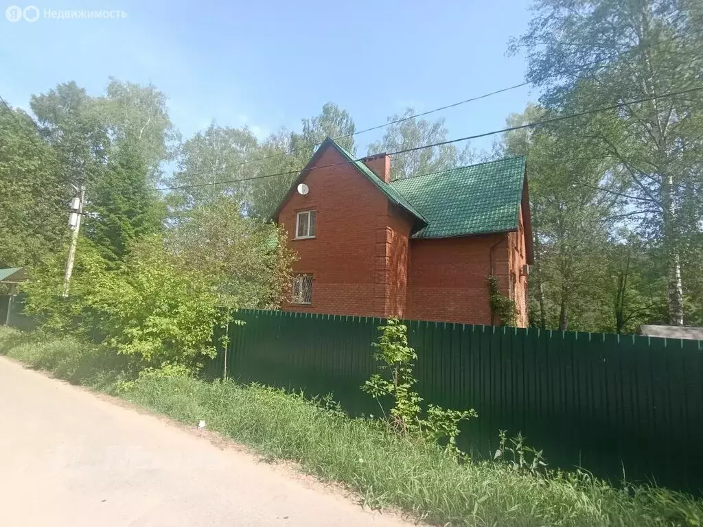 Дом в Химки, микрорайон Сходня, 3-й Железнодорожный тупик, 13 (369 м) - Фото 1