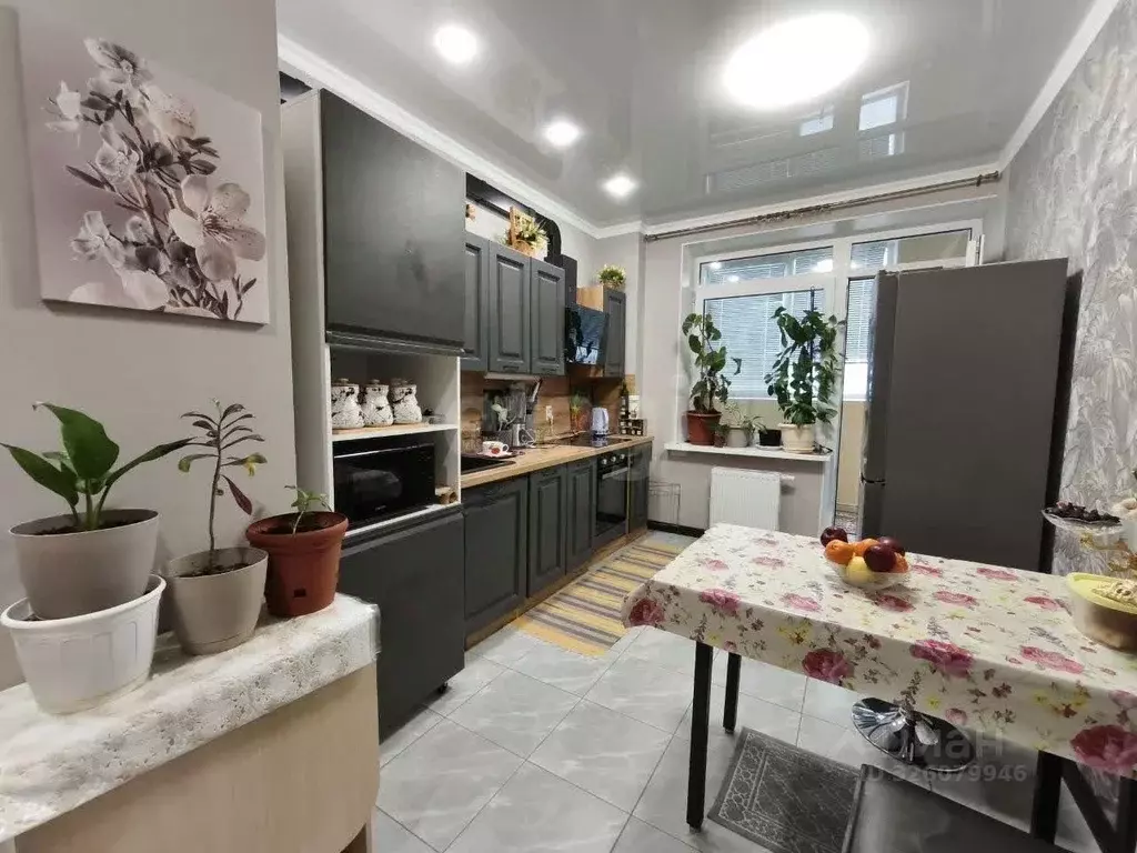 1-к кв. Тюменская область, Тюмень Таврическая ул., 9к5 (42.1 м) - Фото 1