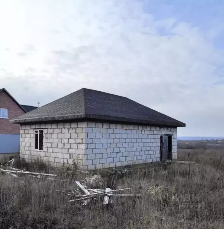 Дом в Липецкая область, Задонский муниципальный округ, с. Донское ул. ... - Фото 2