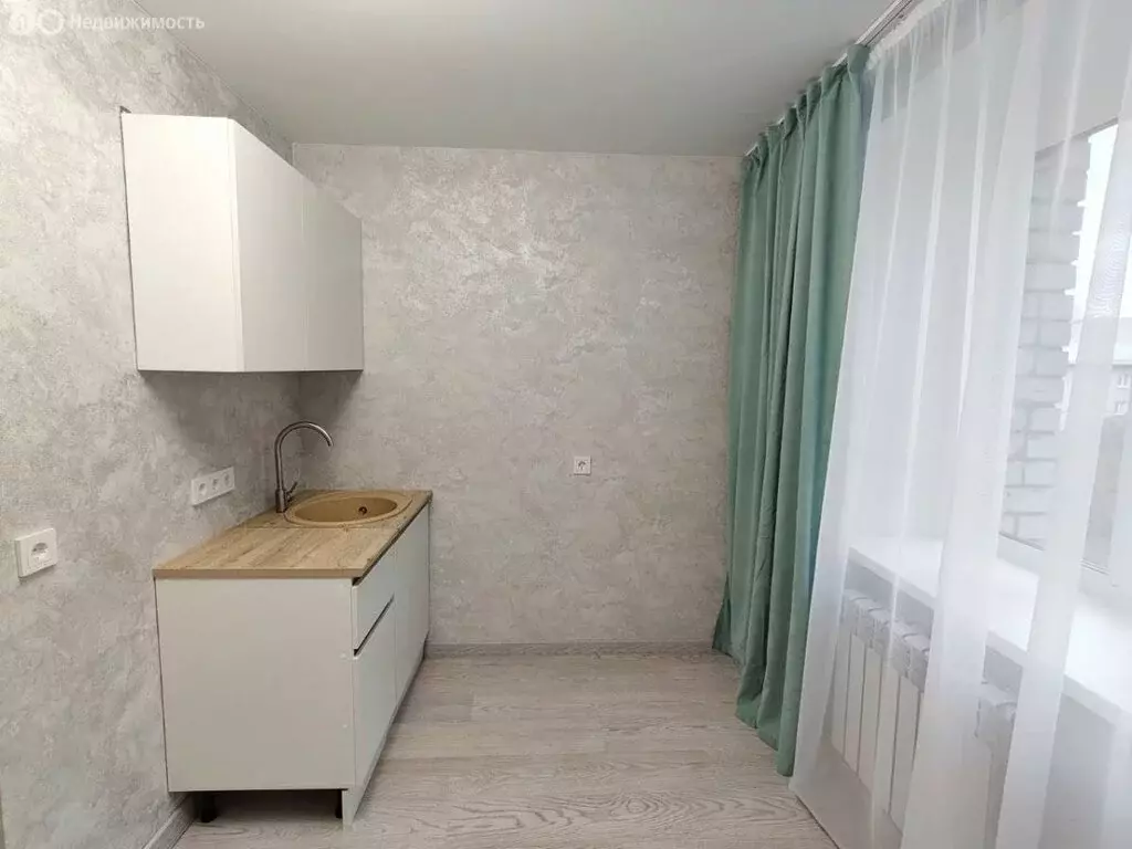 Квартира-студия: Ижевск, улица 30 лет Победы, 12 (13 м) - Фото 0