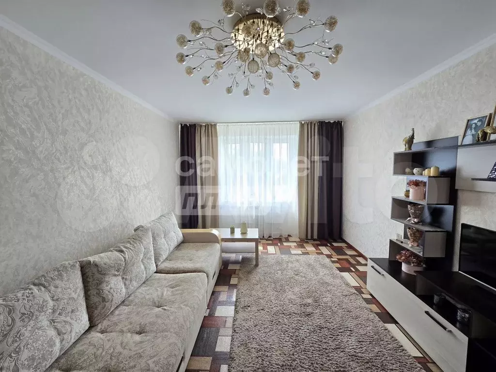 1-к. квартира, 62,5 м, 1/5 эт. - Фото 1
