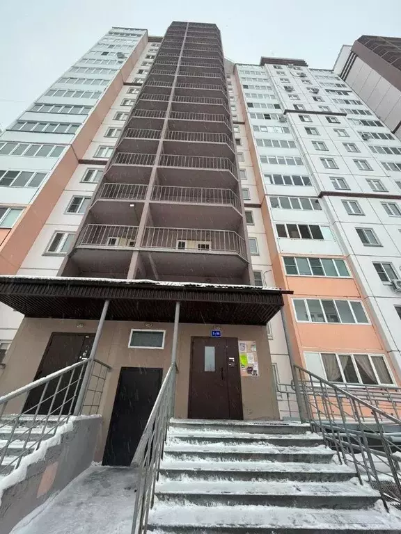 2-к кв. Омская область, Омск ул. Шебалдина, 31 (60.3 м) - Фото 1