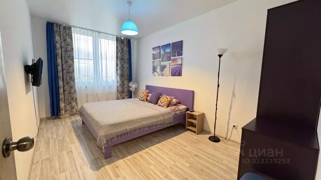 1-к кв. Свердловская область, Екатеринбург ул. Крауля, 170 (41.0 м) - Фото 1