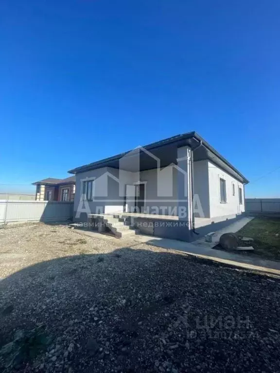 Дом в Ставропольский край, Предгорный муниципальный округ, ... - Фото 1