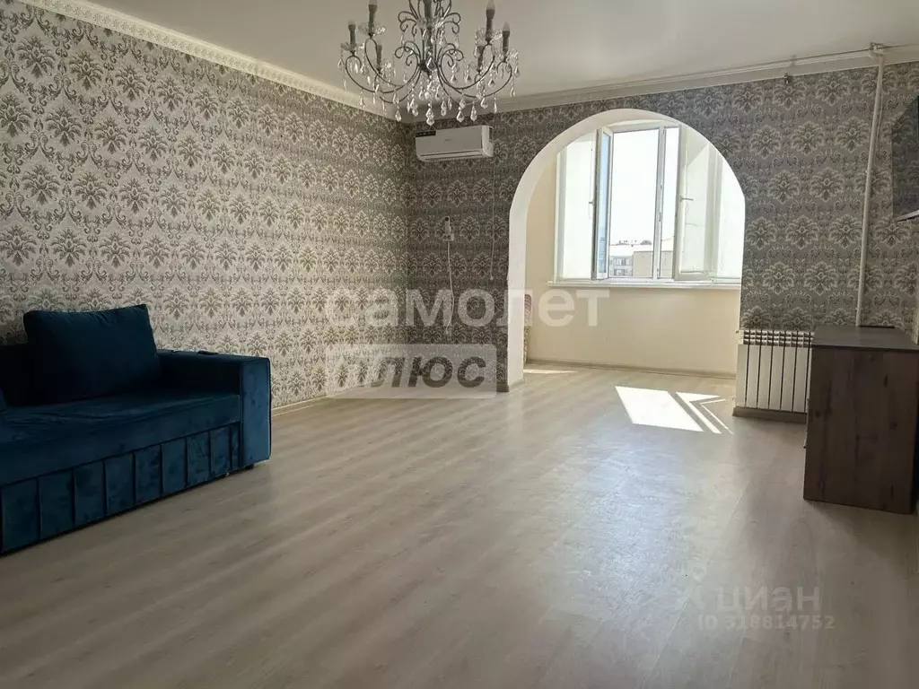 2-к кв. Дагестан, Каспийск ул. Ленина, 78А (68.0 м) - Фото 1