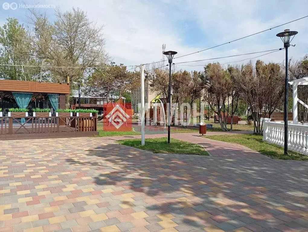 Участок в посёлок городского типа Николаевка, Яблоневая улица (6 м) - Фото 1