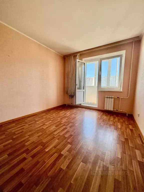 1-к кв. Курская область, Курск просп. Вячеслава Клыкова, 73 (37.0 м) - Фото 2